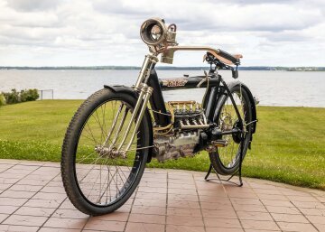 1911 Pierce Four