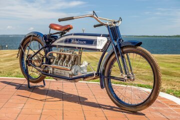 1913 Henderson Model 4