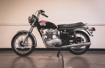 1974 Triumph Trident 150