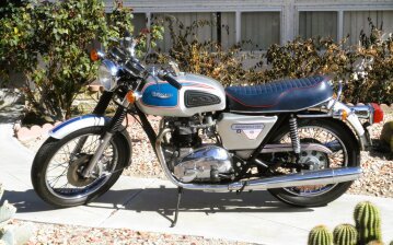 1977 Triumph Bonneville 750 Silver Jubilee