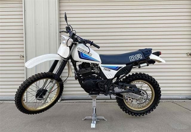 しろ 1983 Suzuki DR250 for sale near Cadillac, Michigan 49601