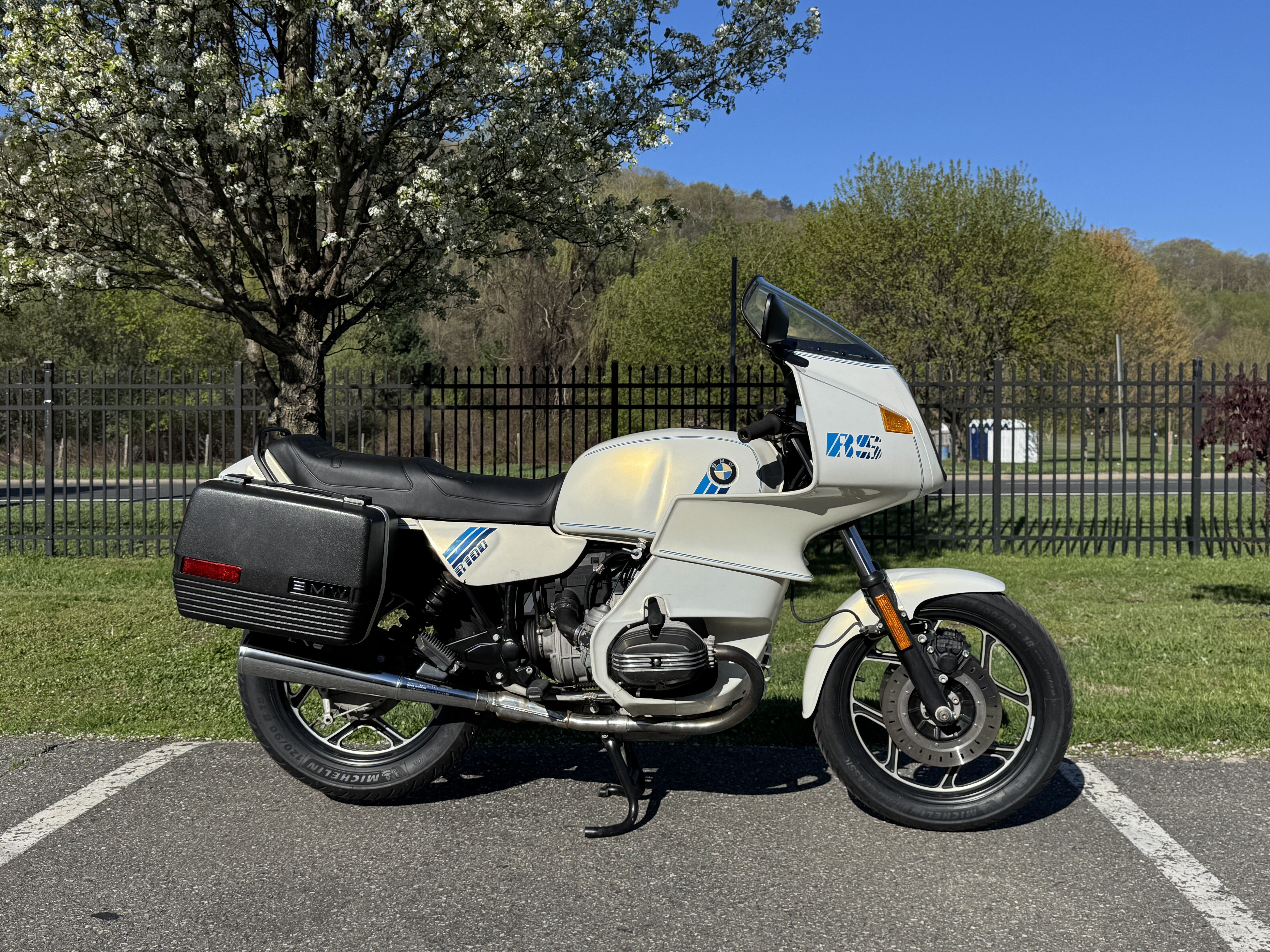 1989 BMW R100RS