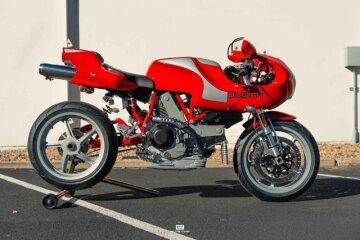 2002 Ducati MH900E