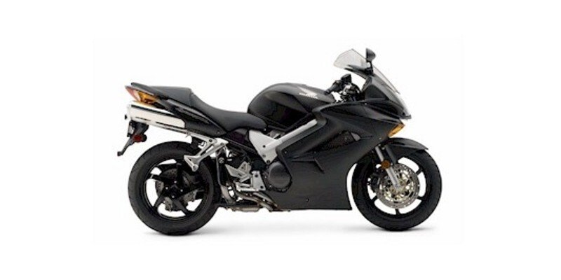 2004 Honda Interceptor 500 Base specifications