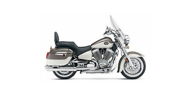 2004 Victory Touring Base specifications