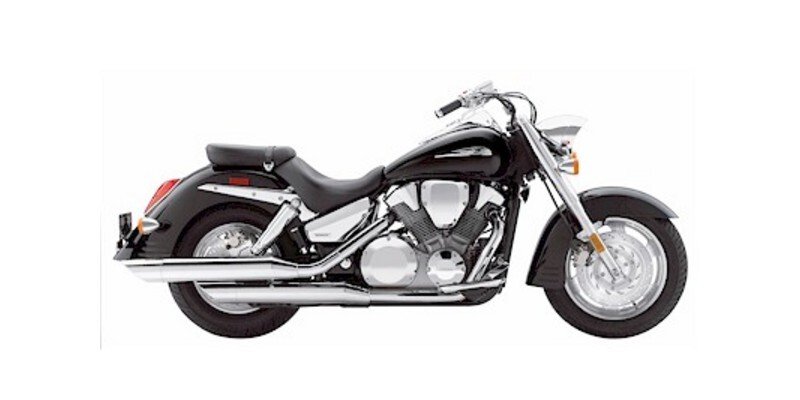 2005 Honda VTX1300 R specifications