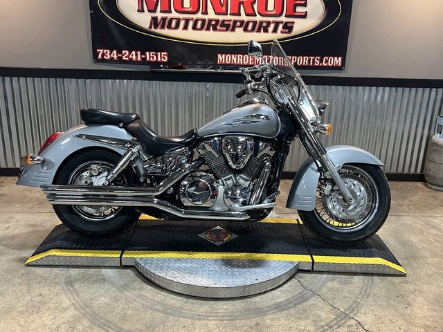 2005 Honda VTX1300 S