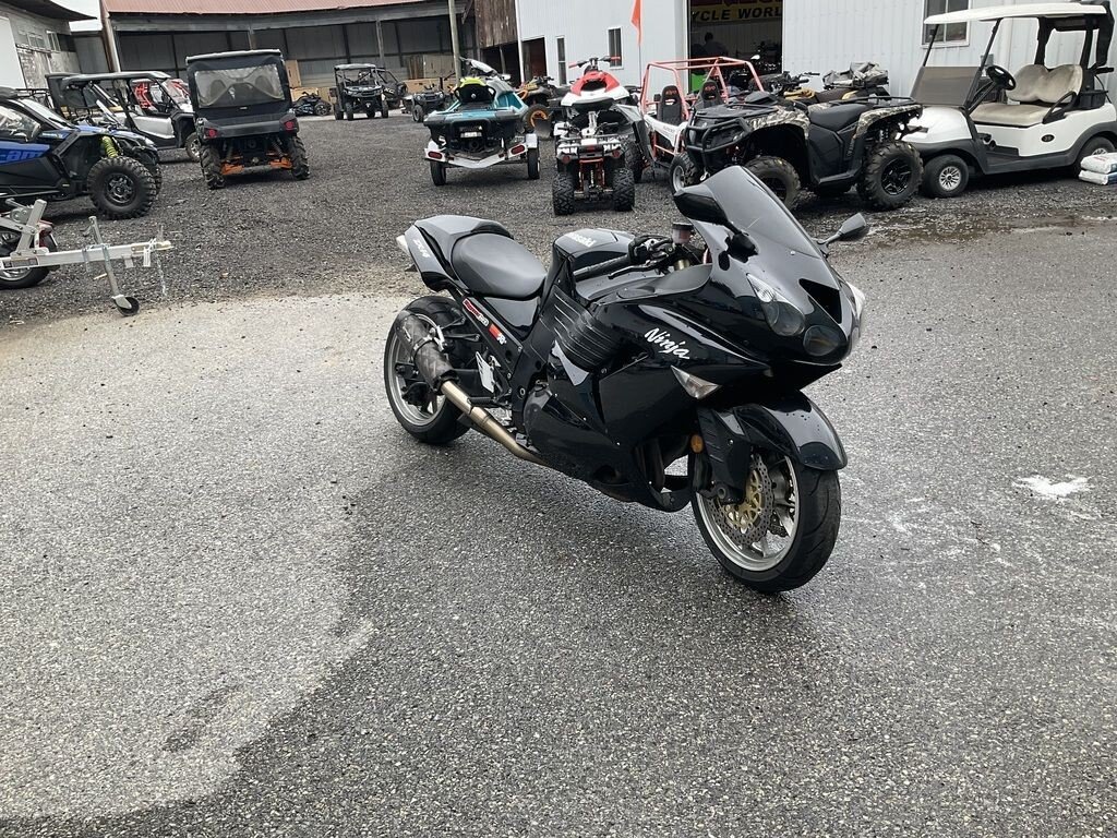 壽14 No Reserve: Original-Owner 2006 Kawasaki ZX-14 for sale on