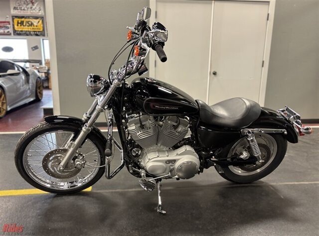 2008 Harley-Davidson Sportster 883 Custom