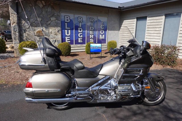 2008 Honda Gold Wing Audio / Comfort / Navigation