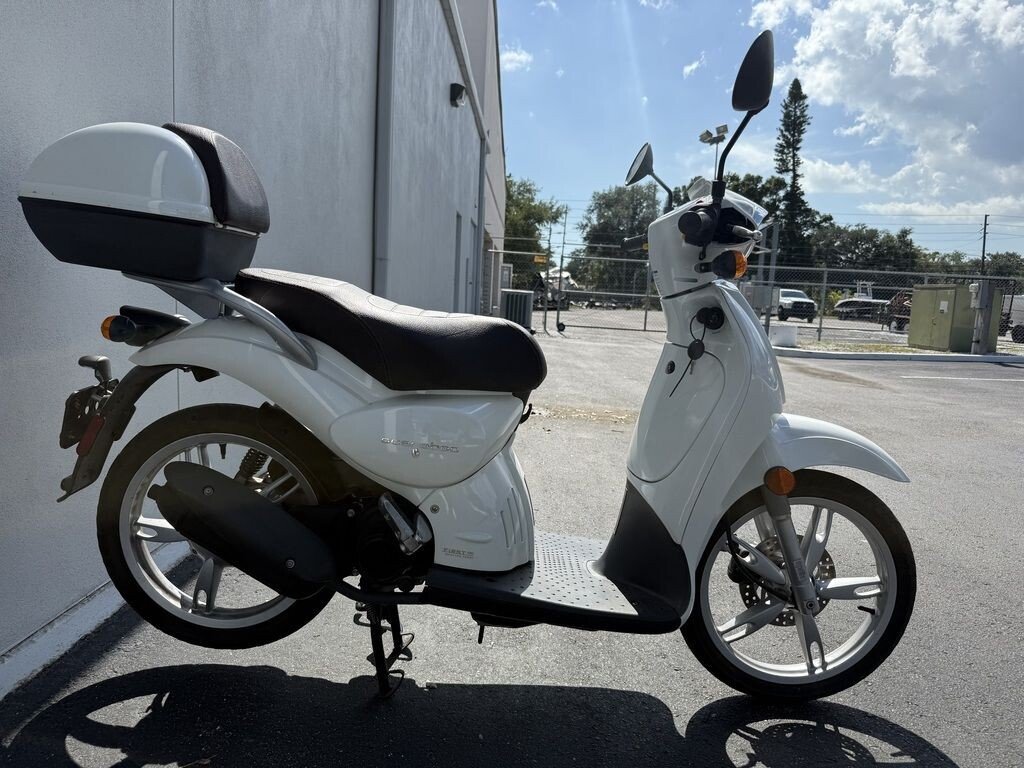 2009 Aprilia Scarabeo 100