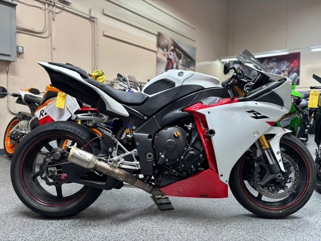 2009 Yamaha YZF-R1