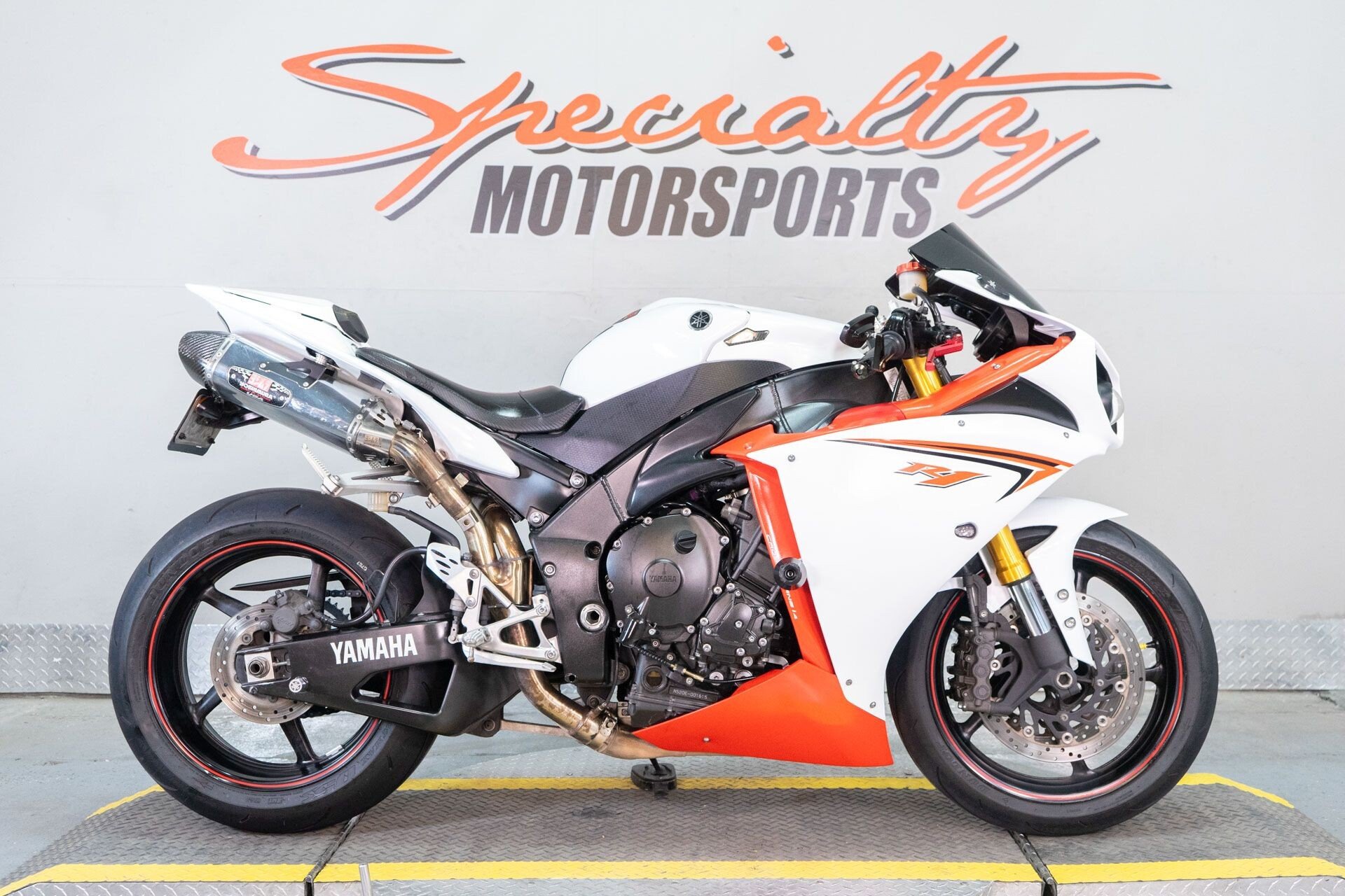 2009 Yamaha YZF-R1 Motorcycles for Sale - Motorcycles on Autotrader