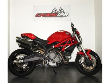 2010 Ducati Monster 696