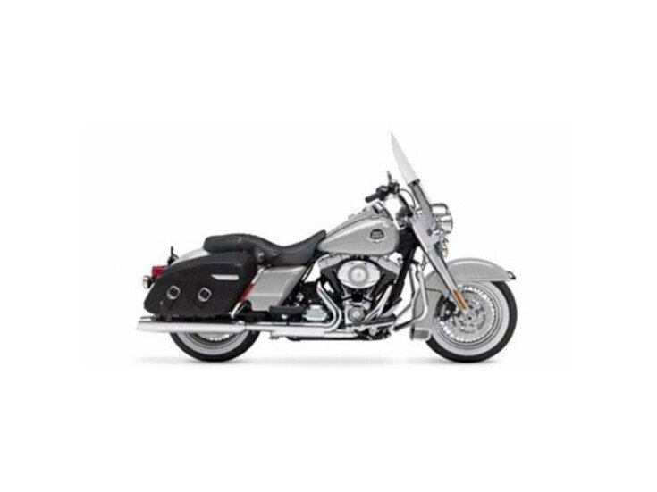 2010 Harley-Davidson Touring Road King Classic Specifications