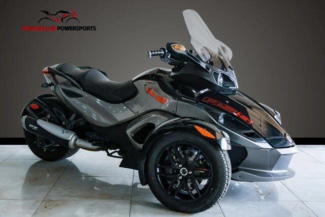 2011 Can-Am Spyder RS