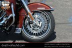 Thumbnail Photo 3 for 2011 Harley-Davidson Touring