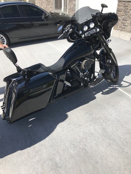 Photo 1 for 2011 Harley-Davidson Touring Street Glide 103 for Sale by Owner