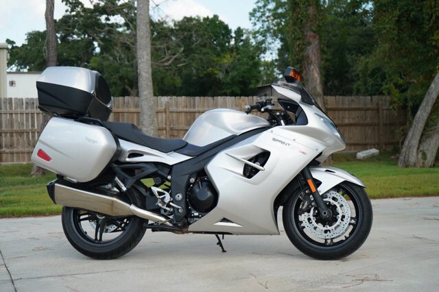2011 Triumph Sprint 1050 GT ABS