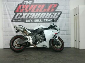 2011 Yamaha YZF-R1
