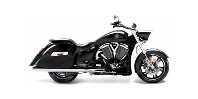 2012 Victory Cross Roads Base specifications