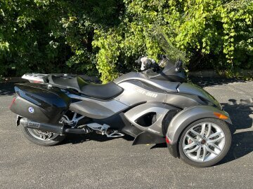2013 Can-Am Spyder RS S