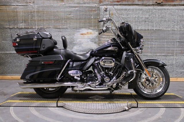 2013 Harley-Davidson CVO