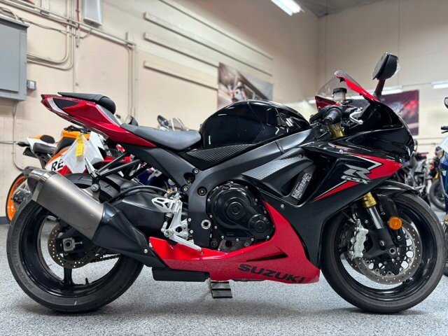 2014 Suzuki GSX-R750