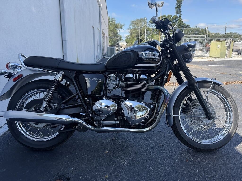 2014 Triumph Bonneville 900 T100