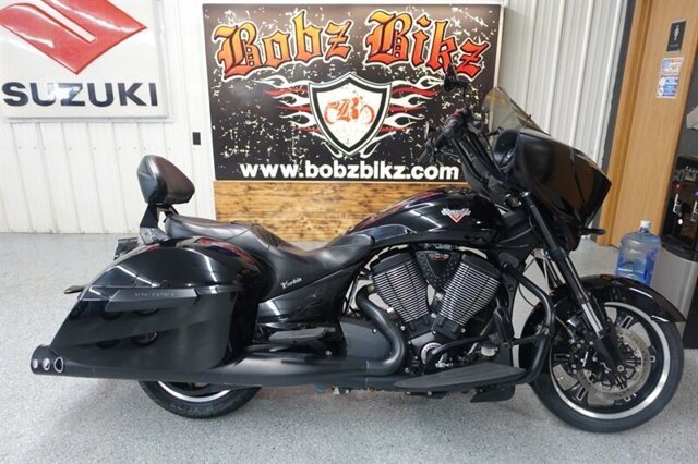 2014 Victory Cross Country 8-Ball