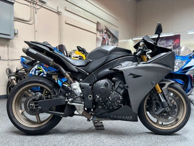 2014 Yamaha YZF-R1 Motorcycles for Sale - Motorcycles on Autotrader