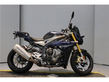 2015 BMW S1000R
