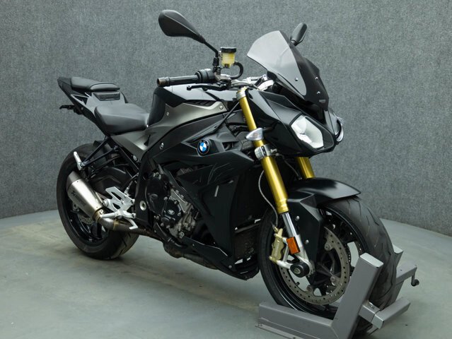 2015 BMW S1000R