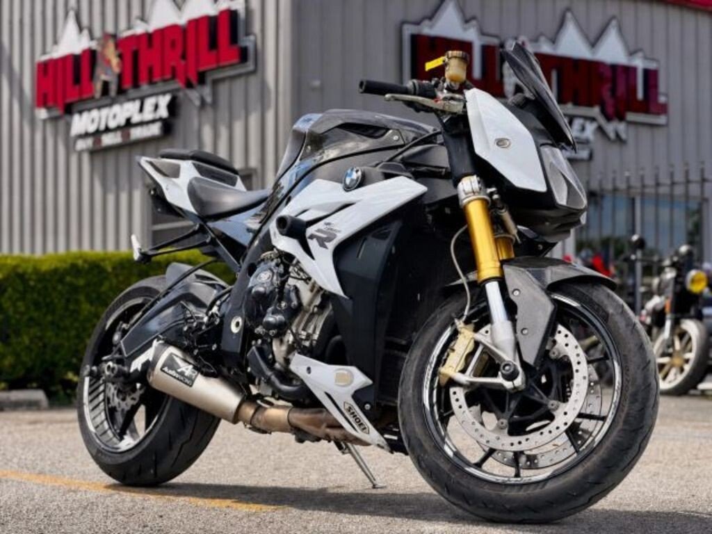 2015 BMW S1000R