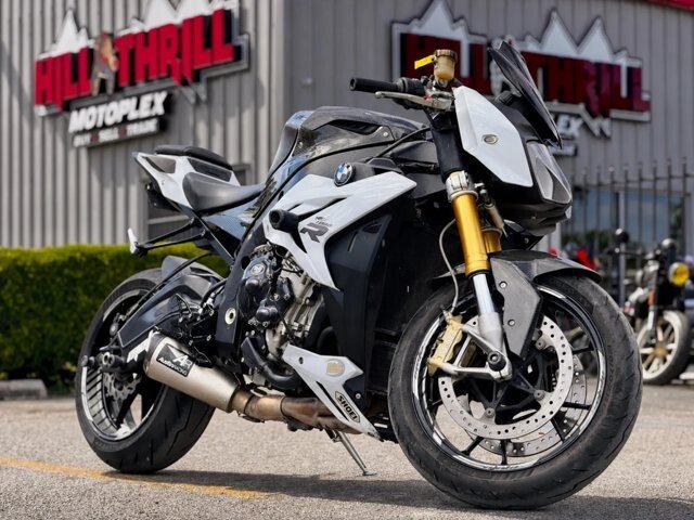 2015 BMW S1000R