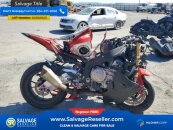 2015 BMW S1000RR