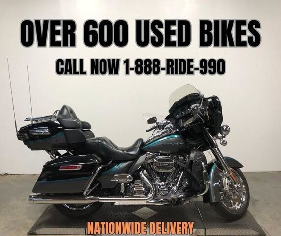 2015 Harley-Davidson CVO