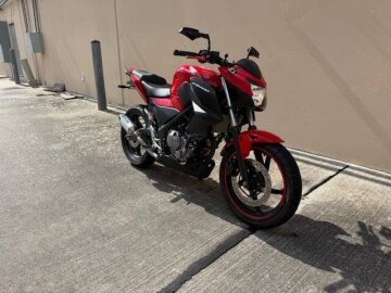 2015 Honda CB300F