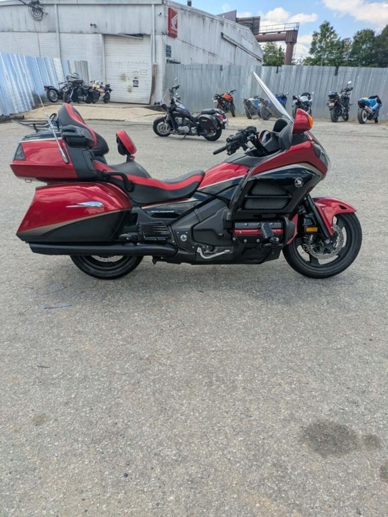 2015 Honda Gold Wing Audio / Comfort