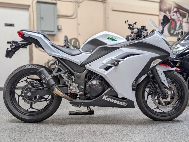 2015 Kawasaki Ninja 300 ABS