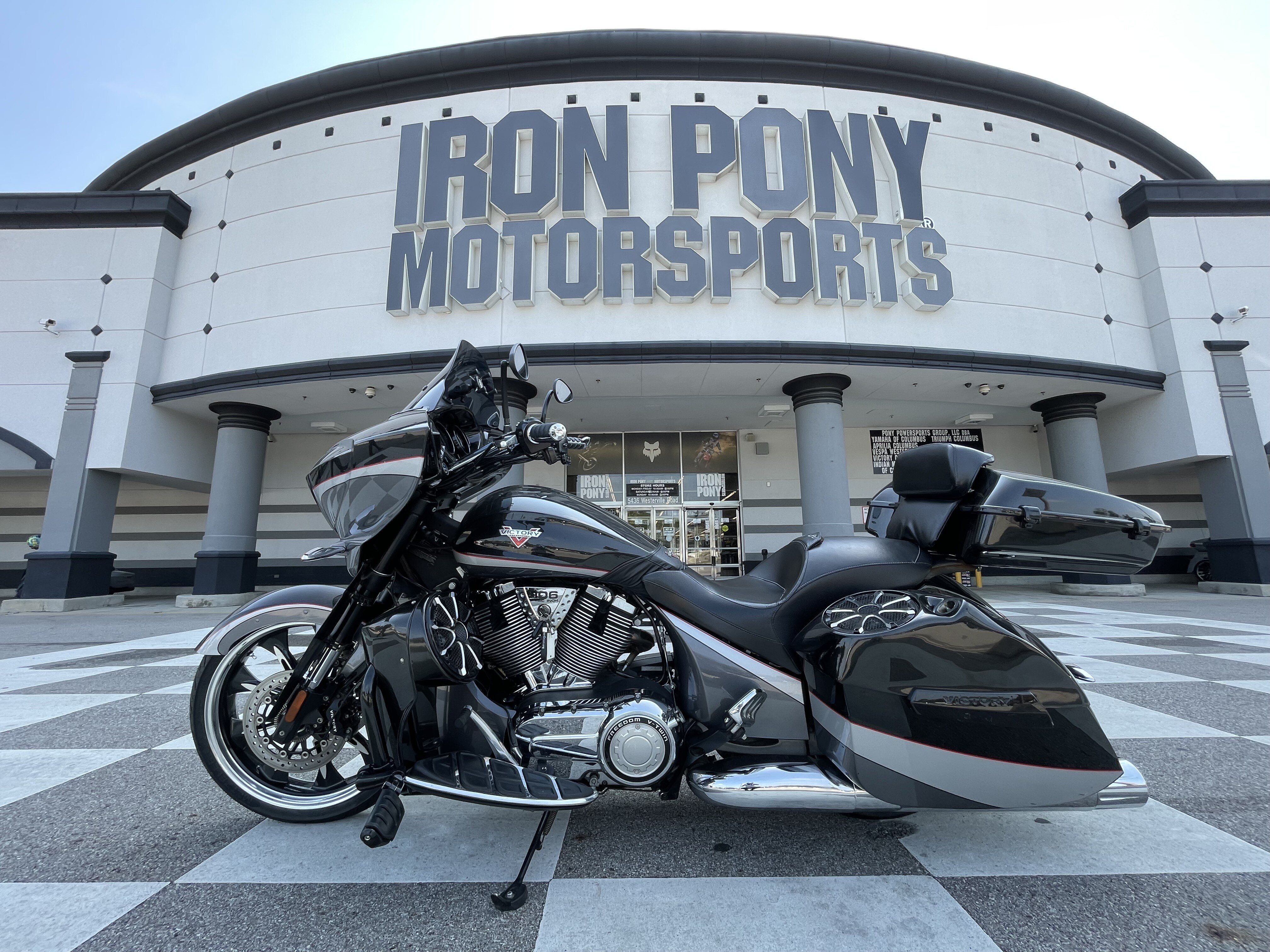 2015 Victory Magnum