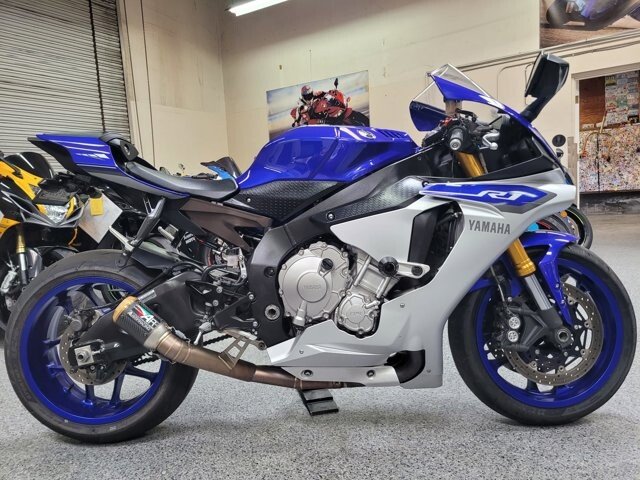 2015 r1m for sale sale