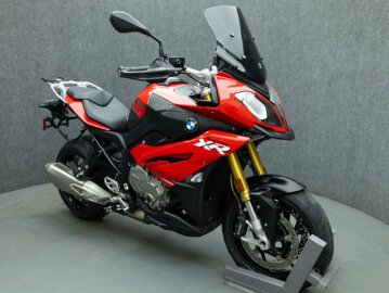 2016 BMW S1000XR