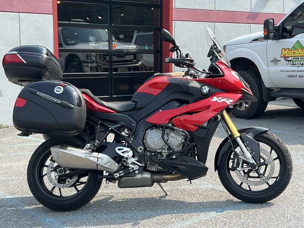 2016 BMW S1000XR