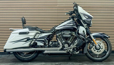 Photo 1 for 2016 Harley-Davidson CVO Street Glide Special