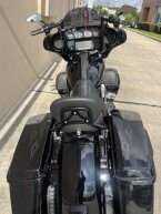 Thumbnail Photo 2 for 2016 Harley-Davidson CVO Street Glide Special