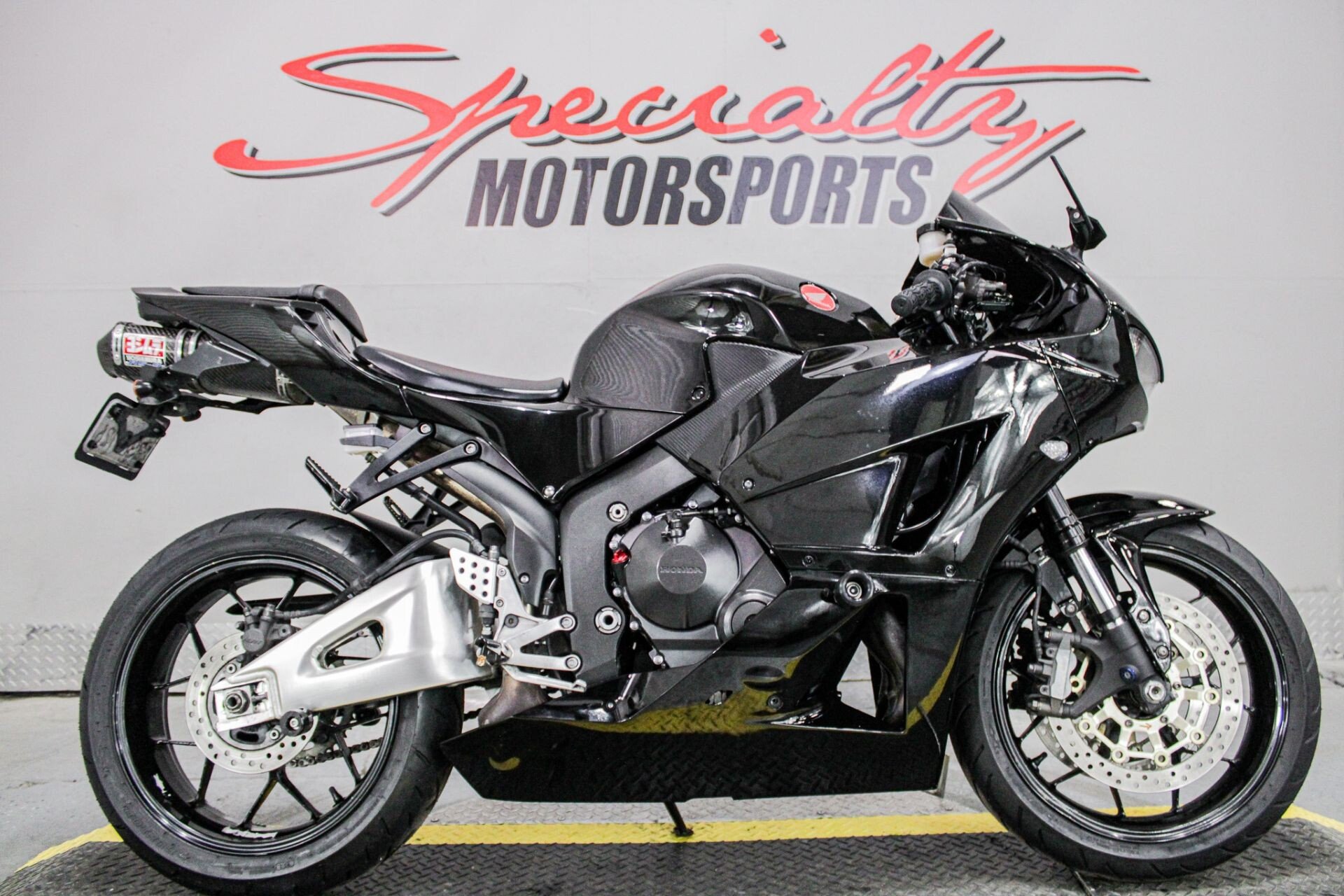 2017 Honda CBR600RR ABS Specifications, Photos, and Model Info