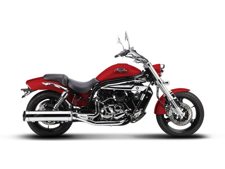 2016 Hyosung GV650 Aquila Pro Specifications, Photos, and Model Info