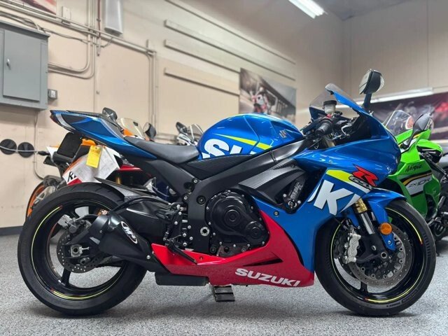 2016 Suzuki GSX-R750