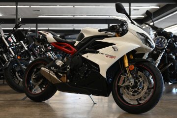 2016 Triumph Daytona 675R ABS